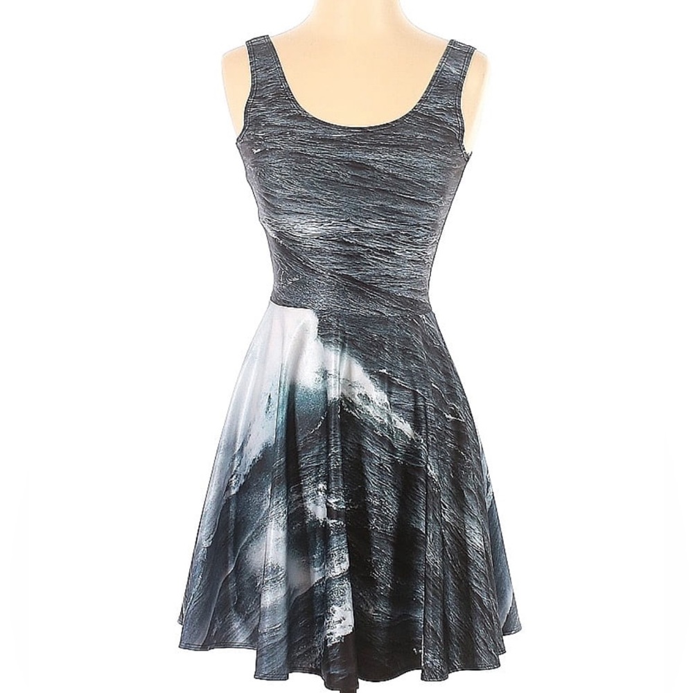 🎯NWOT Living Dead Clothing Sea Of Storms Skater Dress Size Small